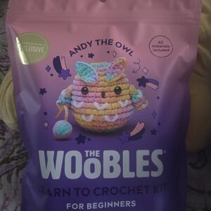 The Woobles Andy the Owl Crochet Kit - Multicolor